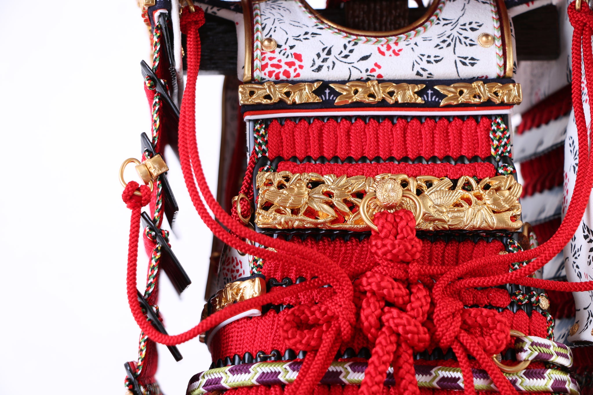 甲冑　武具　大鎧　大袖　現代品？ 創業100周年記念作品】大鎧 極上10号 竹雀錺 – 平安住一水｜京都